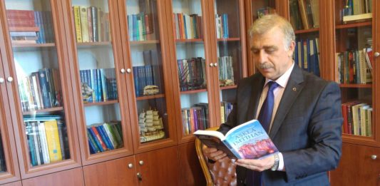 Aşkla İmtihan bugün elimize ulaştı. Hayırlı olsun!